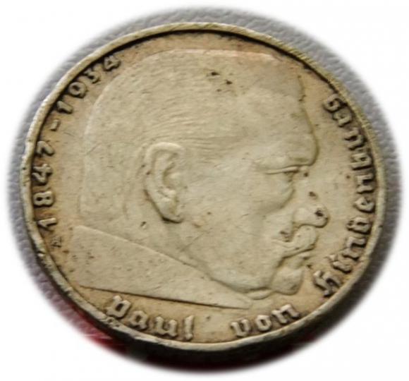 2 marki 1938 Paul von Hindenburg / swastyka Berlin (1)