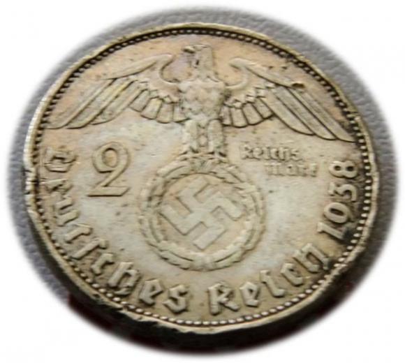 2 marki 1938 Paul von Hindenburg / swastyka Berlin (2)