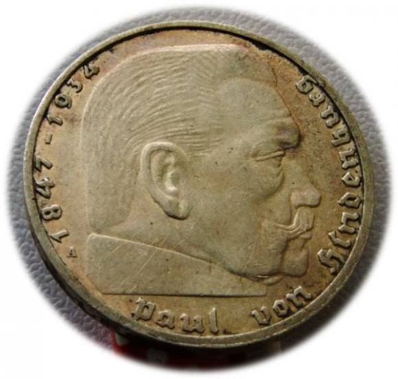 2 marki 1938 Paul von Hindenburg / swastyka Berlin (1)