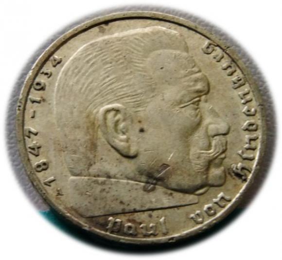 2 marki 1939 Paul von Hindenburg / swastyka Berlin (1)