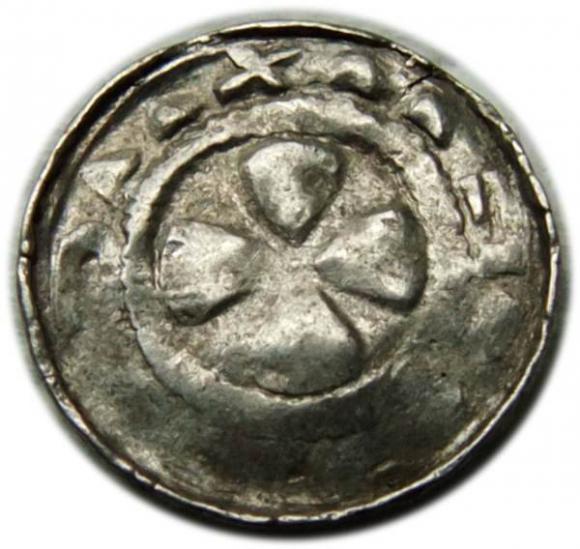 Denar Cross simple / maltese cross (2)