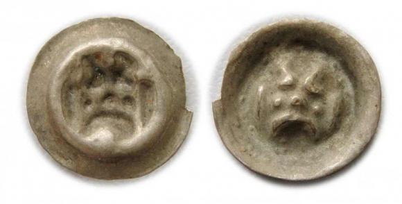 Brakteat brama łukowa, Zakon Krzyżacki (1)